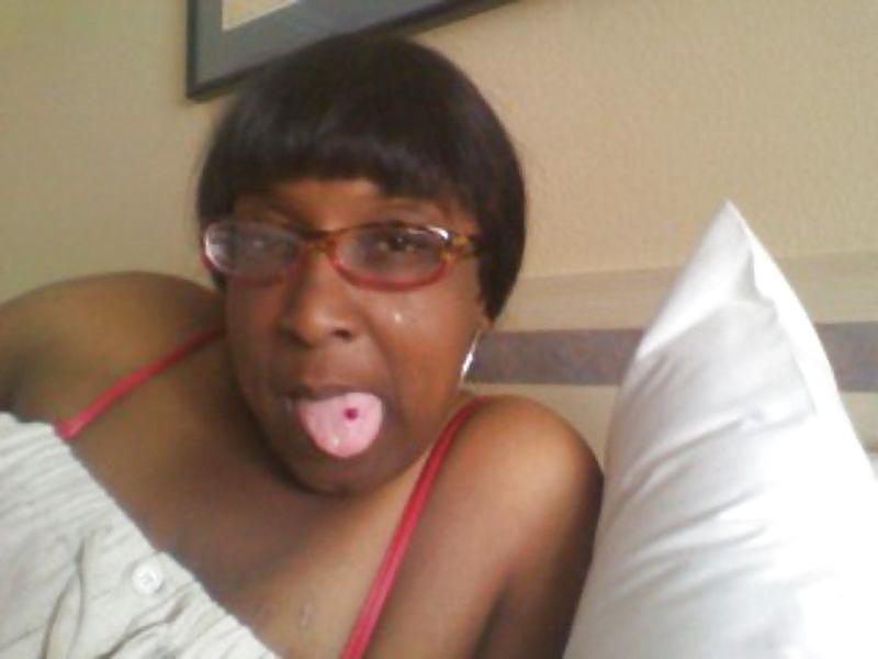 25P Nessa - Busty Ebony Woman