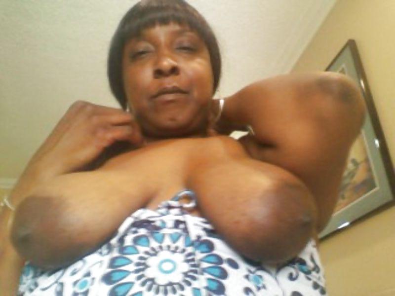 25P Nessa - Busty Ebony Woman