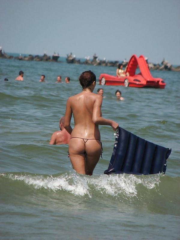 12P Beach Bums