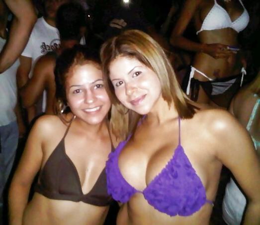 25P TETAS GRANDES  LATINAS... BIGS TITS