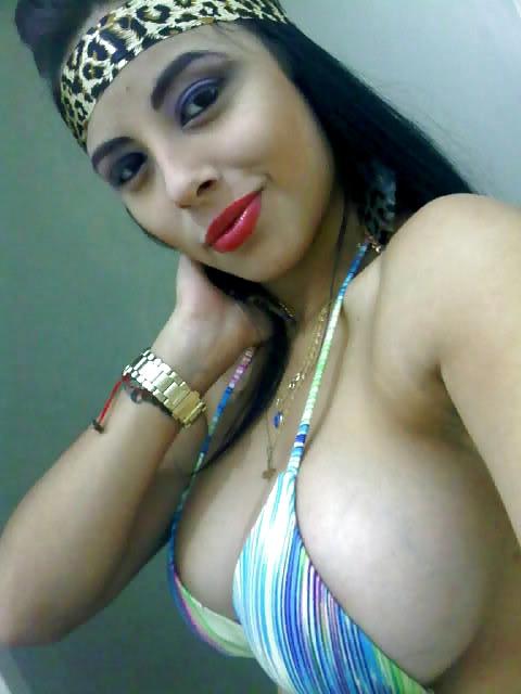 25P TETAS GRANDES  LATINAS... BIGS TITS