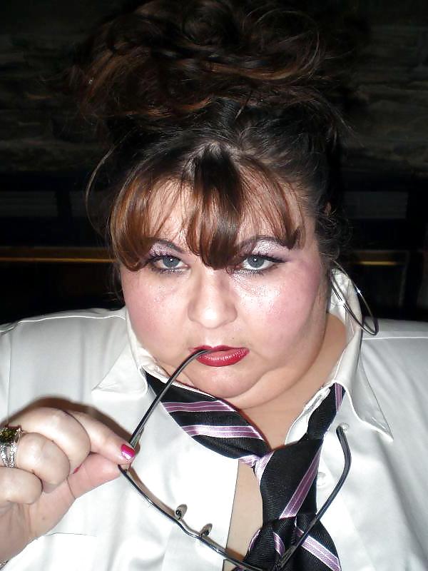 22P Ssbbw secretary don't want to work
