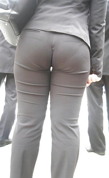 25P Japanese woman ass