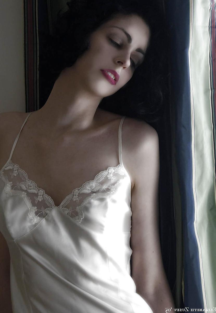 20P Classy woman lingerie part II