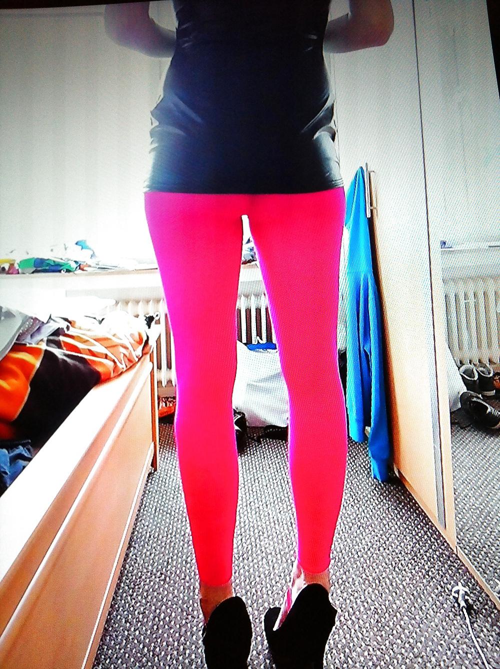 22P Meine Langen Beine mit Nylon und High Heels
