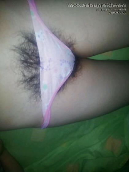 17P Big Hairy Pussy