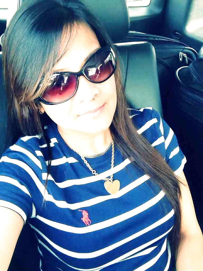 15P Asian milf
