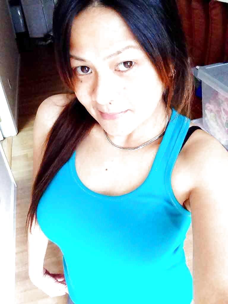 15P Asian milf