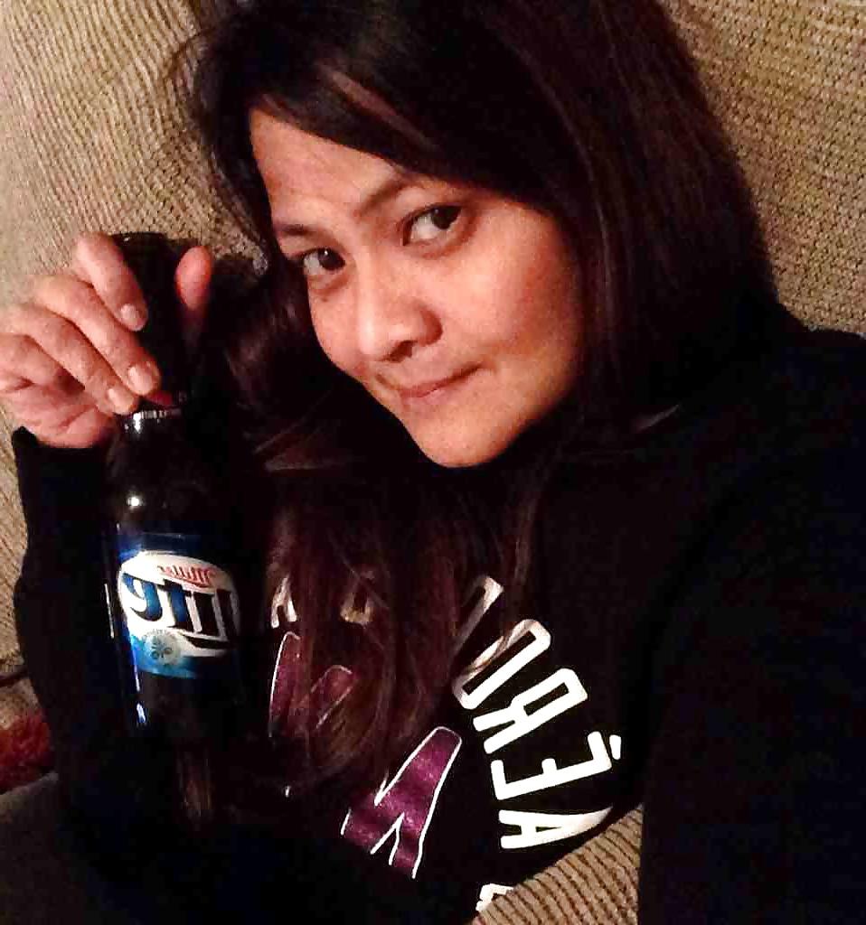 15P Asian milf