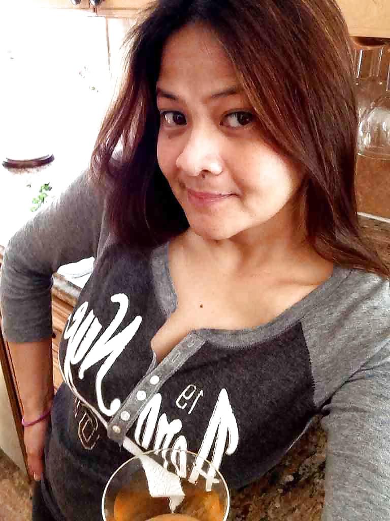 15P Asian milf