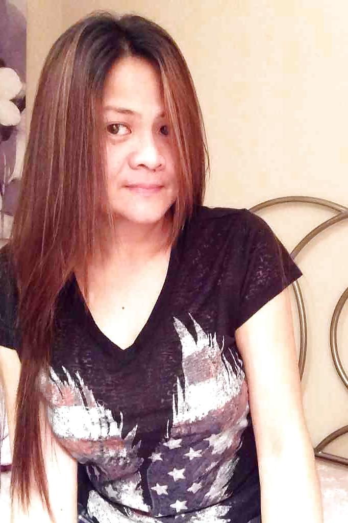 15P Asian milf