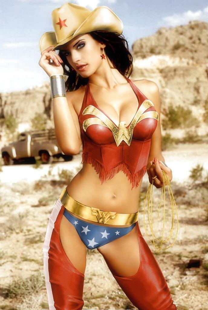 25P This is a job for.... WONDER WOMAN!