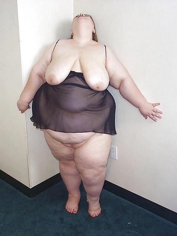 25P Sweet fat woman