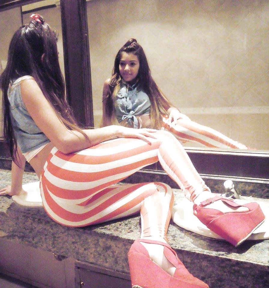 25P Latin teen in tights Part IV