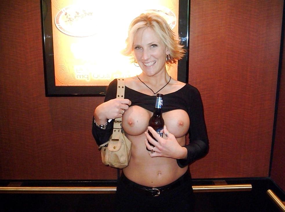 25P Women flashing collaboration 13