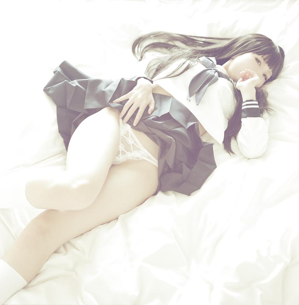25P Asian Schoolgirl