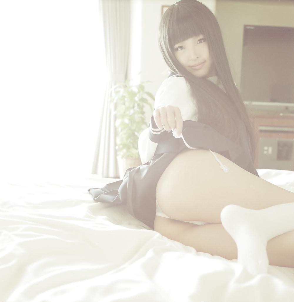 25P Asian Schoolgirl