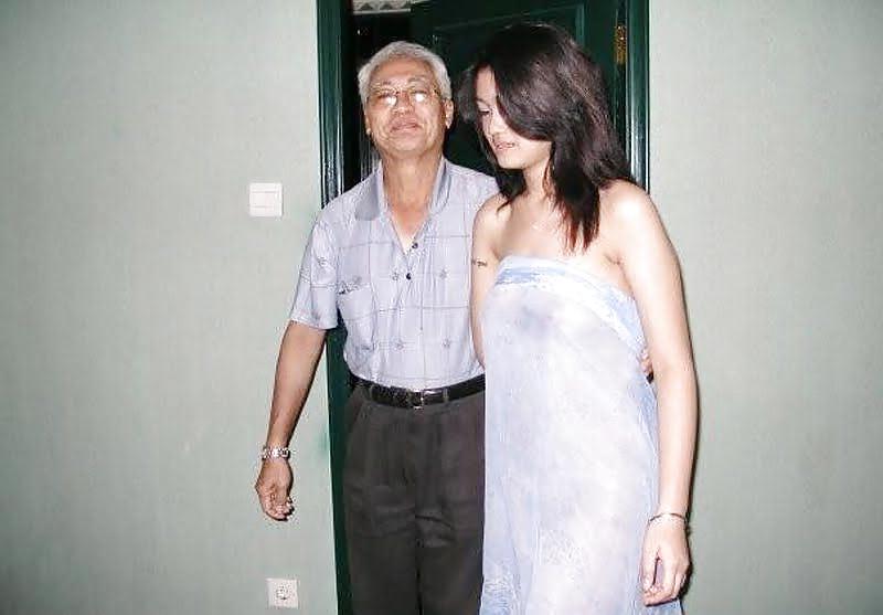 12P Sex Vacation Proves Too Much For This Old Dude To Handle