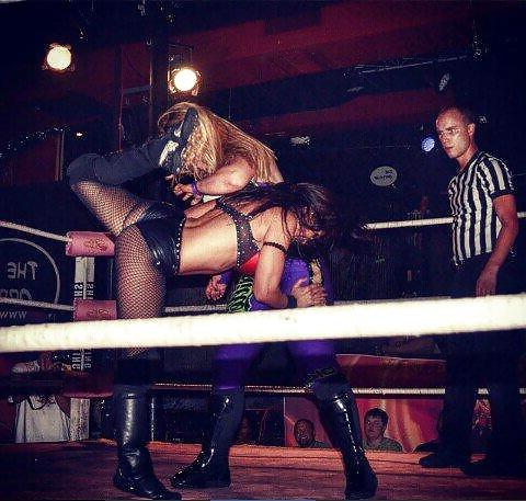 25P Ivelisse Velez Big Latina Ass 