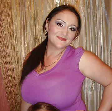 15P Busty Russian Woman 1706