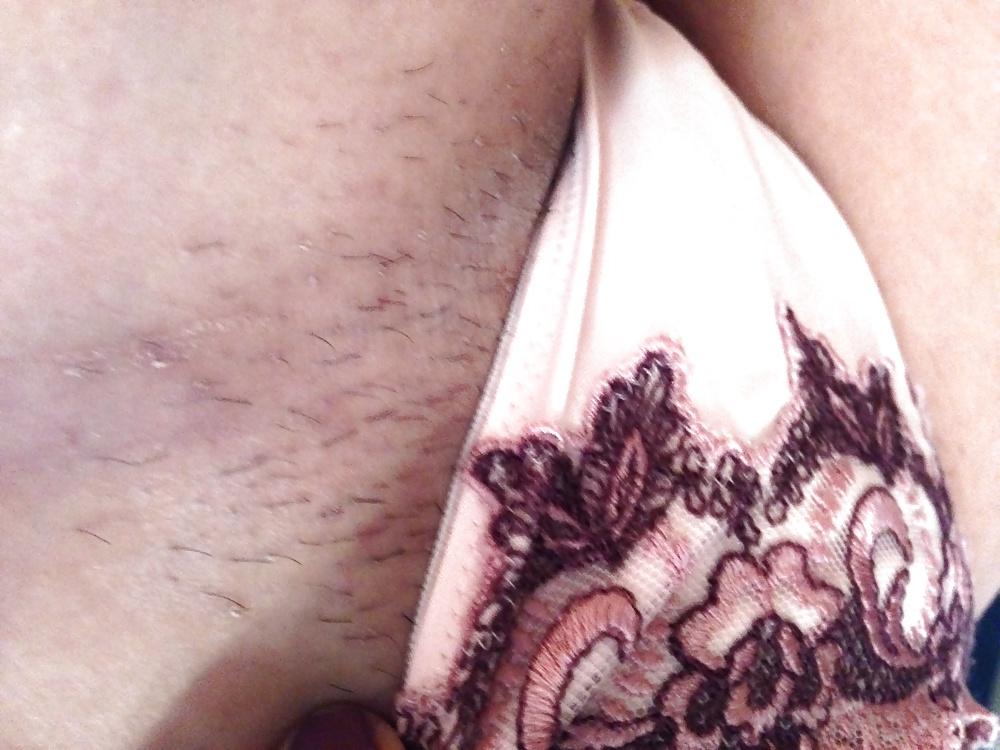 10P Big hairy pussy