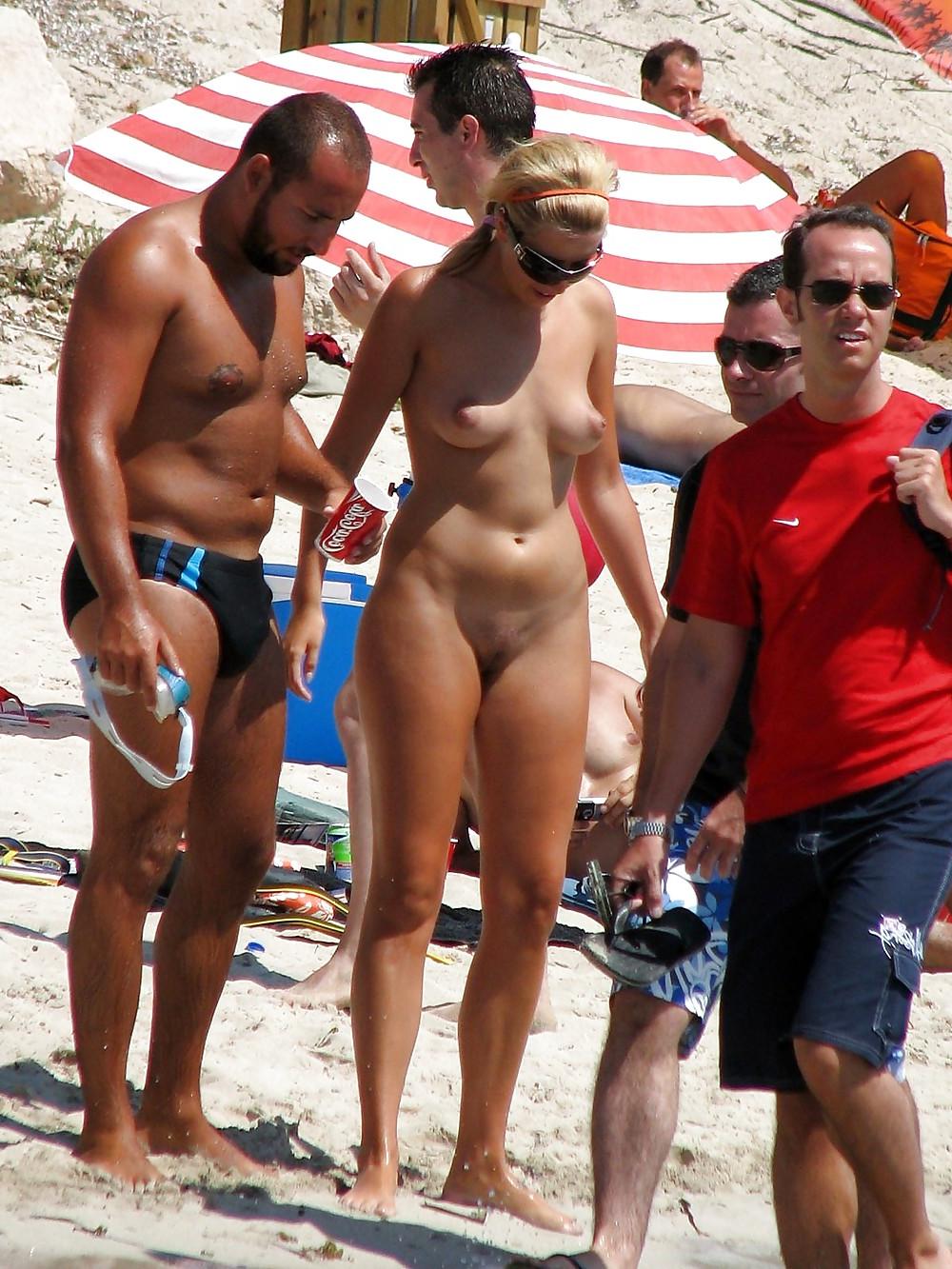19P Naked beach 101.