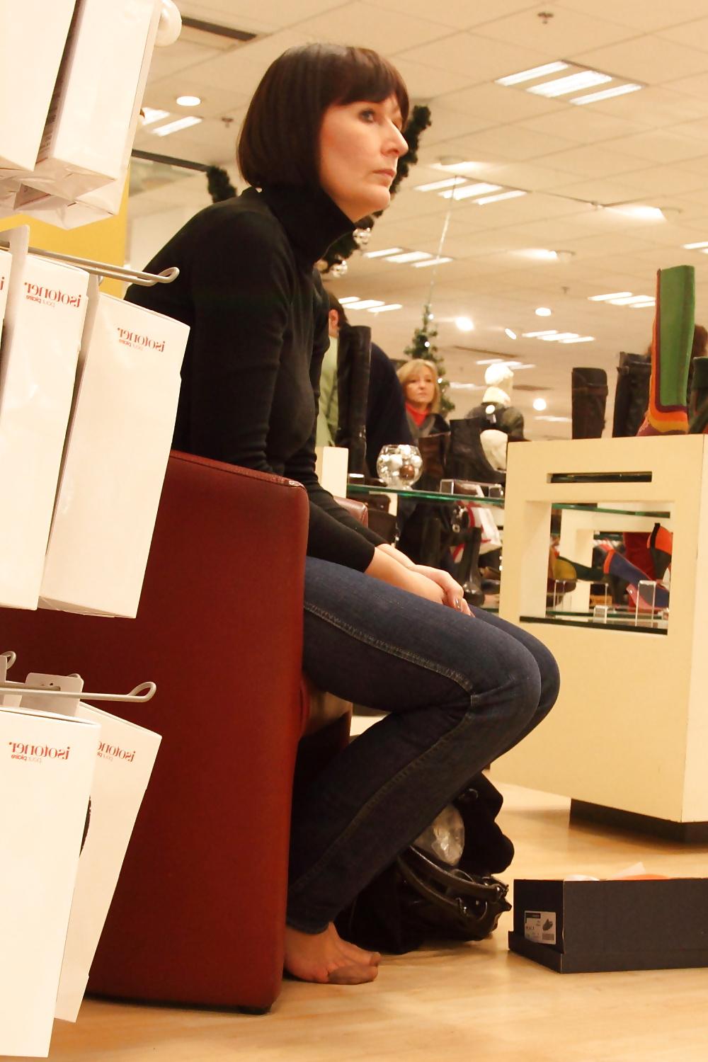 25P Nylonstuten im Kaufhaus