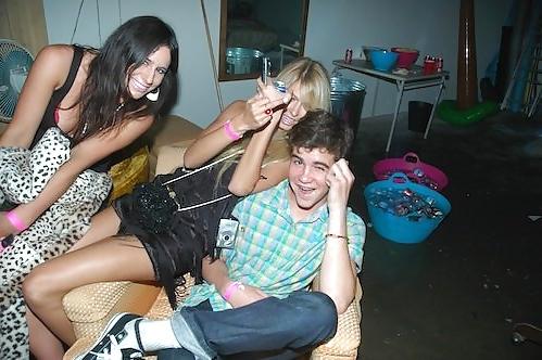 25P Panty flashing and upskirt