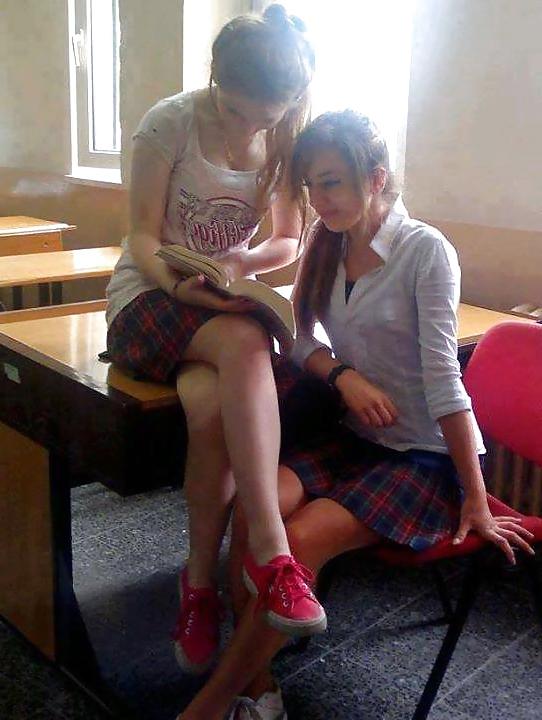14P College girl liseli kizlar
