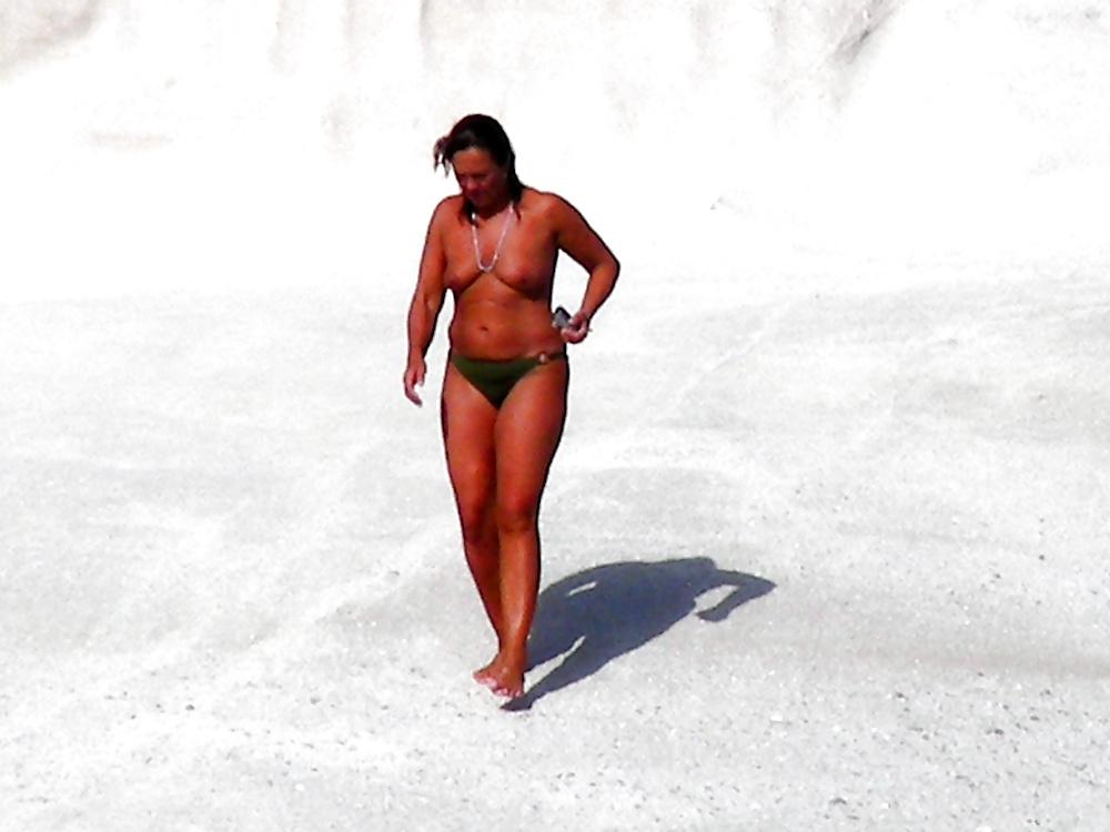 21P GREEK BEACH MILOS GREECE