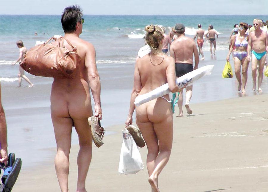 25P Nudist Beach Fun