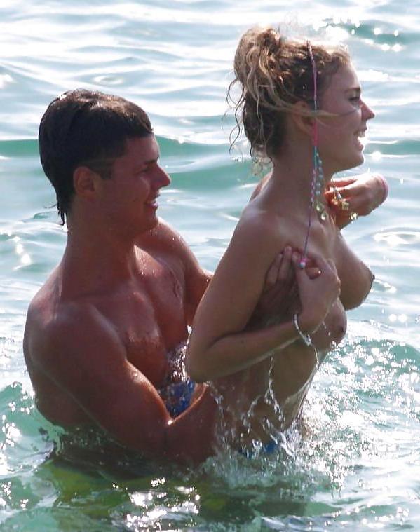 25P Mix beach sex 16