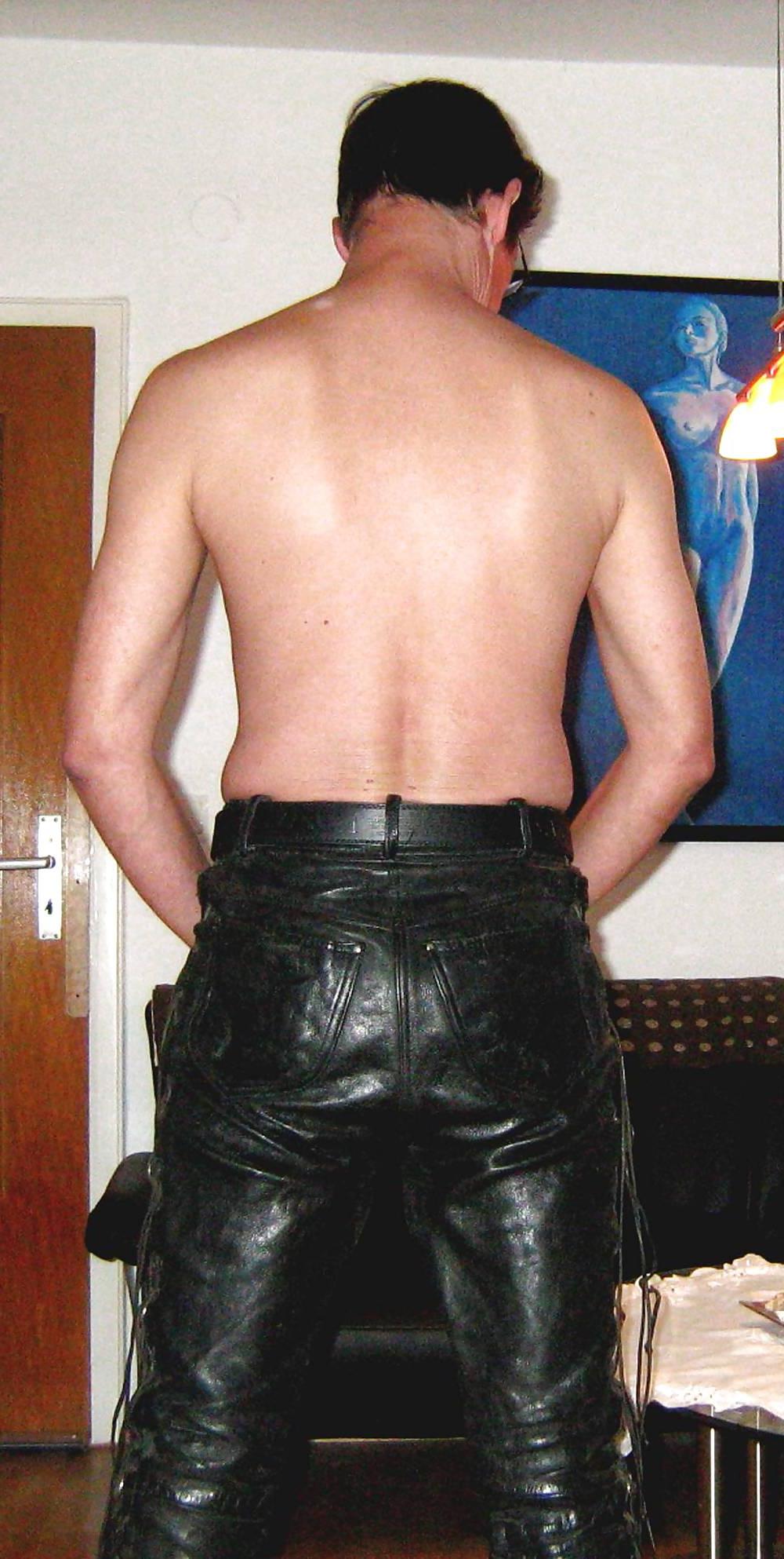 11P LEATHER