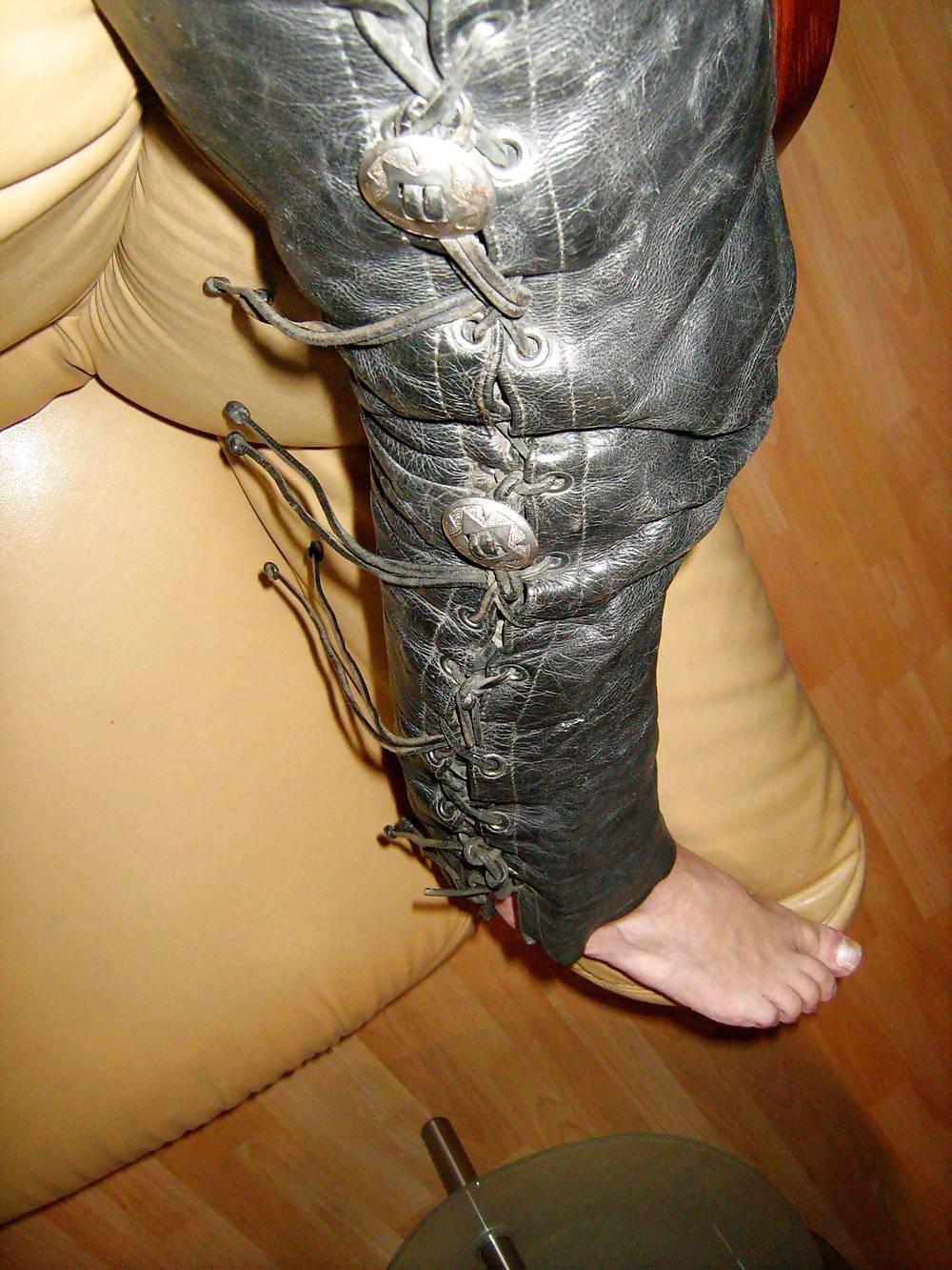13P FEET IN LEATHER