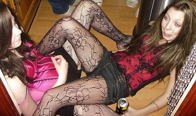 20P Nylon Bitches (COMMENTS PLEASE!)