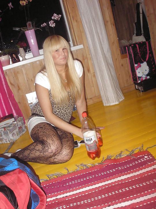 20P Nylon Bitches (COMMENTS PLEASE!)