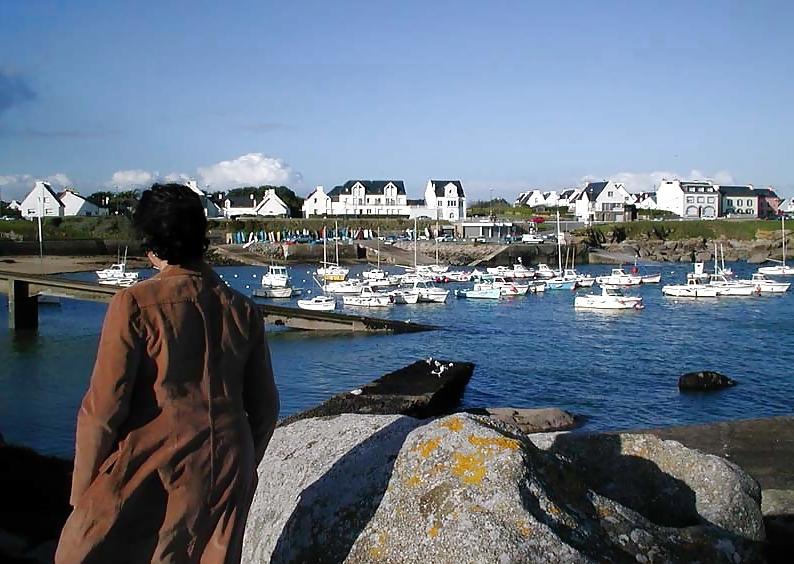 25P FRENCH NADINE flashing at Trevignon 2004