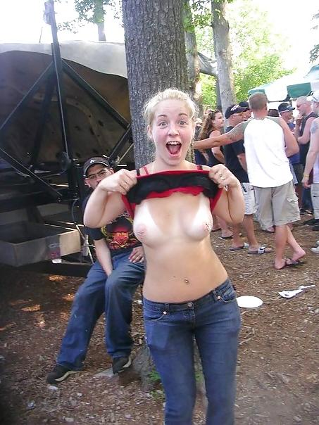 15P Amateur Girls Flashing!! 1