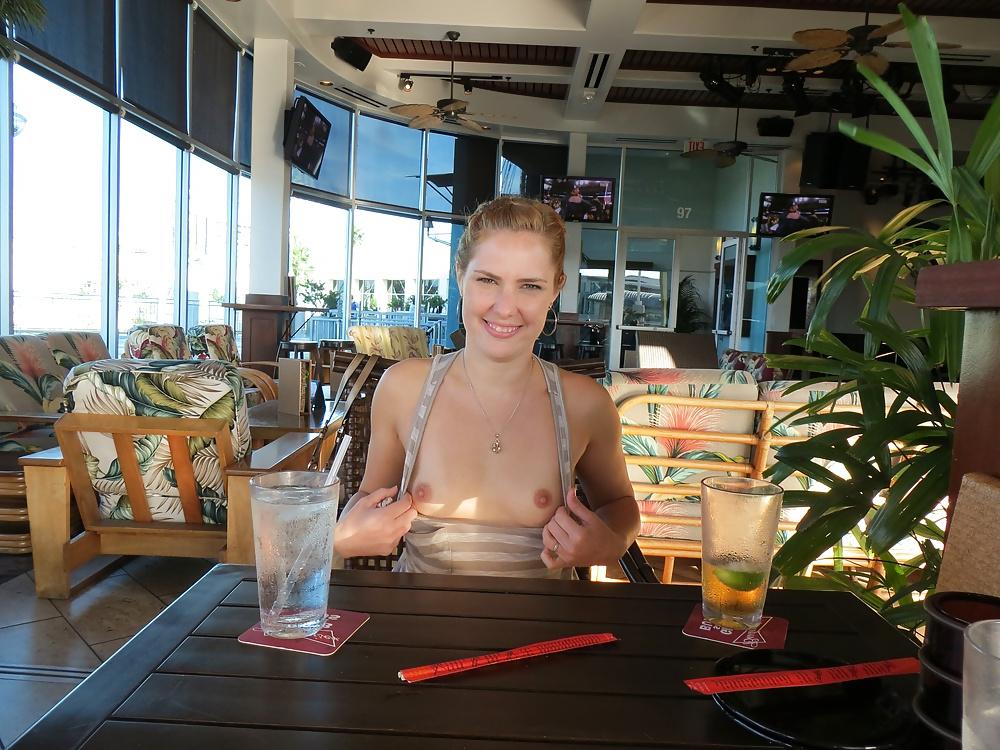 15P Amateur Girls Flashing!! 1