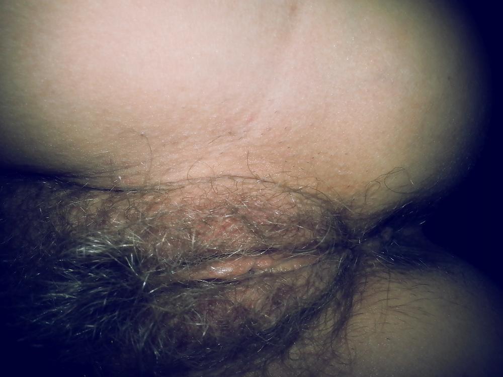 25P Hairy Pussy 