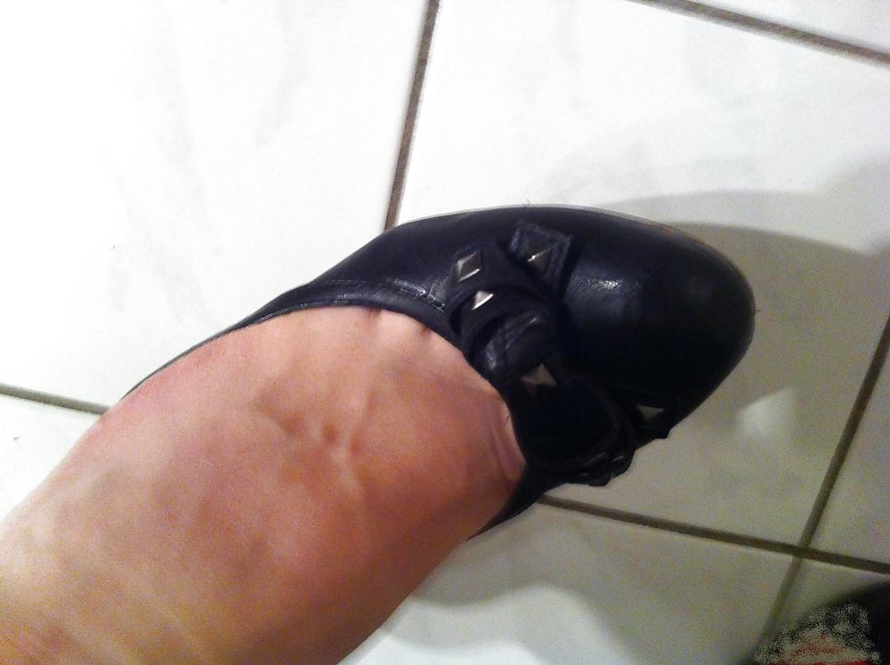 16P High Heels, Nylons Fun and Cum