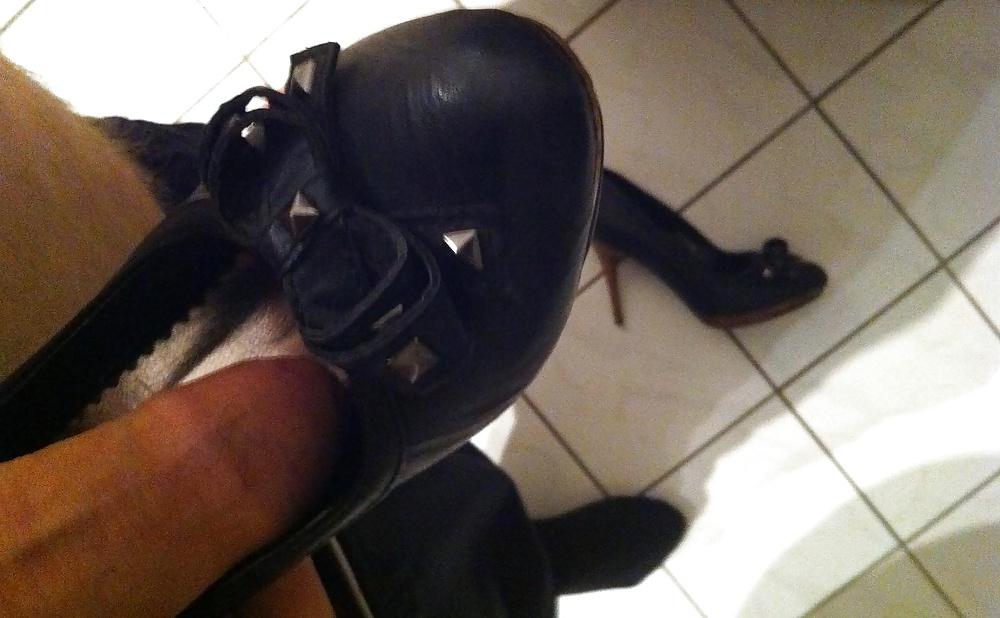 16P High Heels, Nylons Fun and Cum