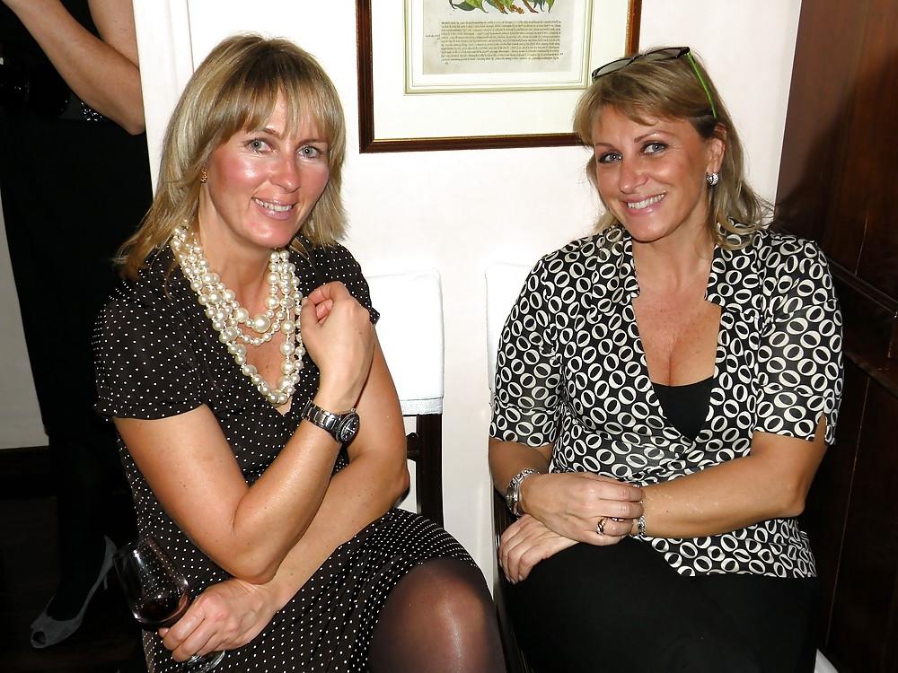 25P Matures and MILFs
