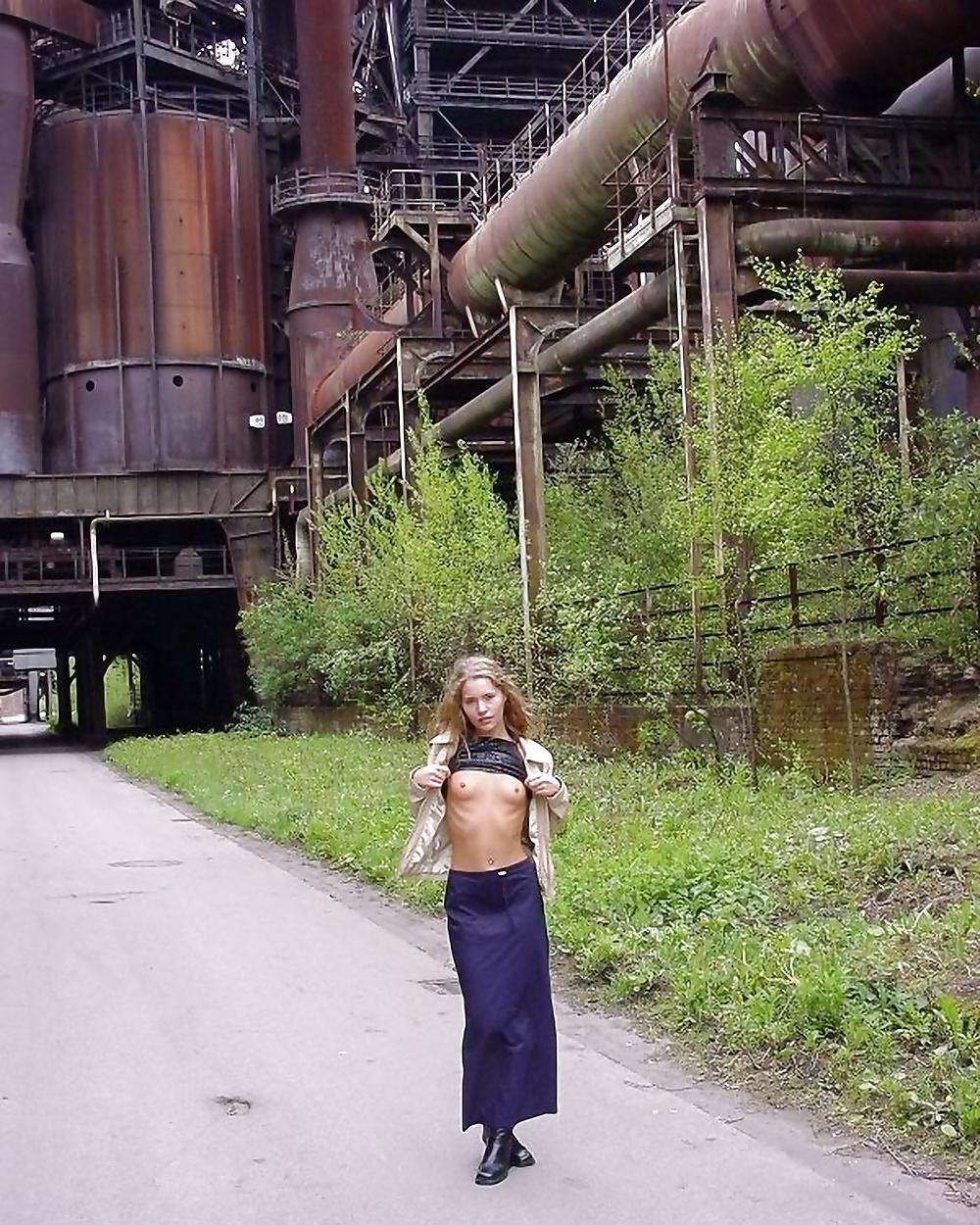 23P Flashers-tits