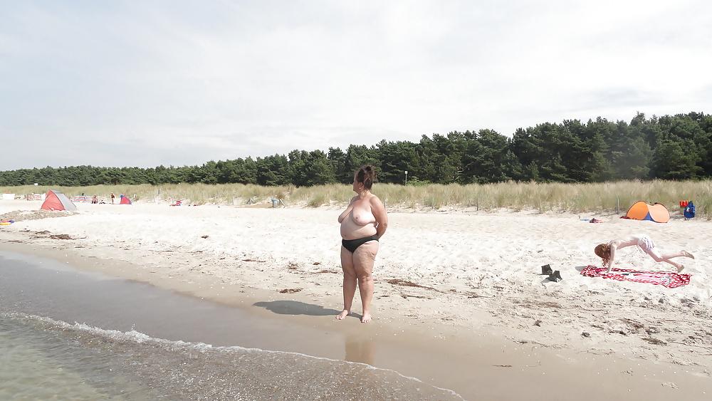7P Naked in the Public and the Beach
