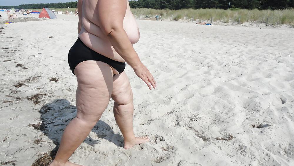 7P Naked in the Public and the Beach