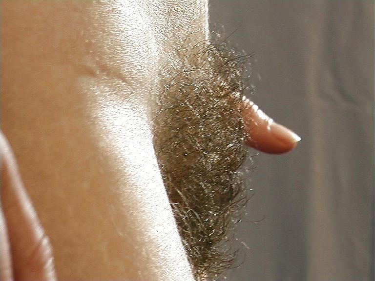 10P Side Bush - For Hairy Lovers