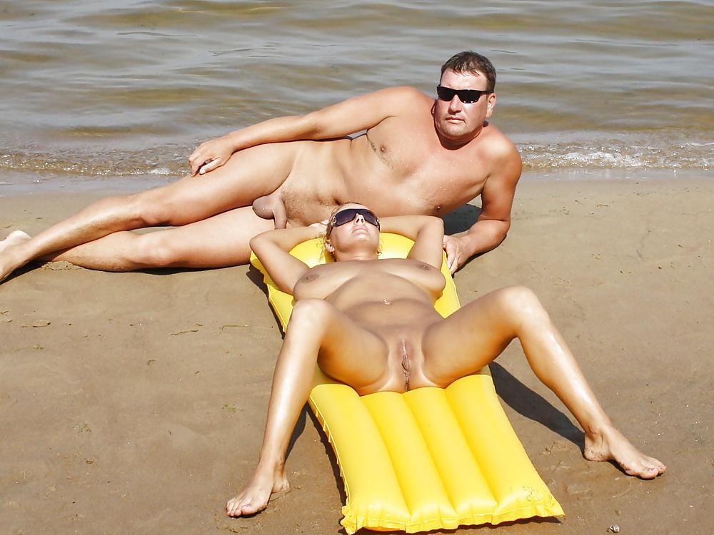 25P NUDIST BEACH 2