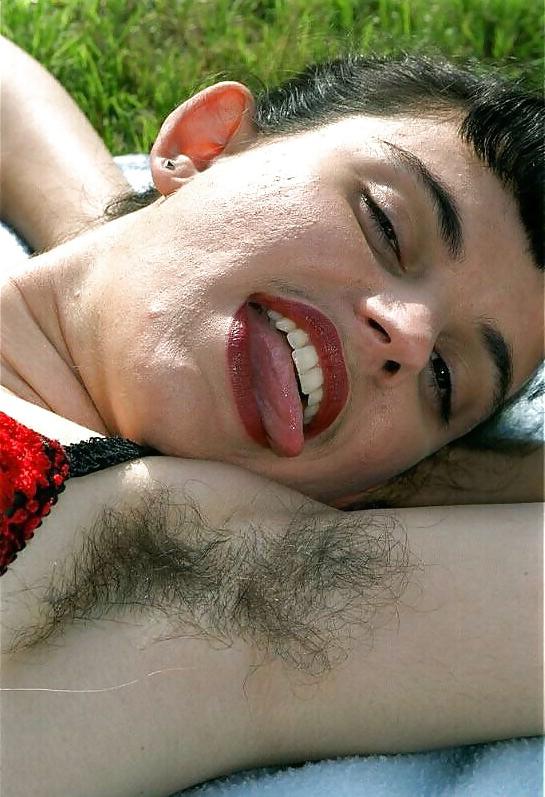 25P Caitlin, a true hirsute woman