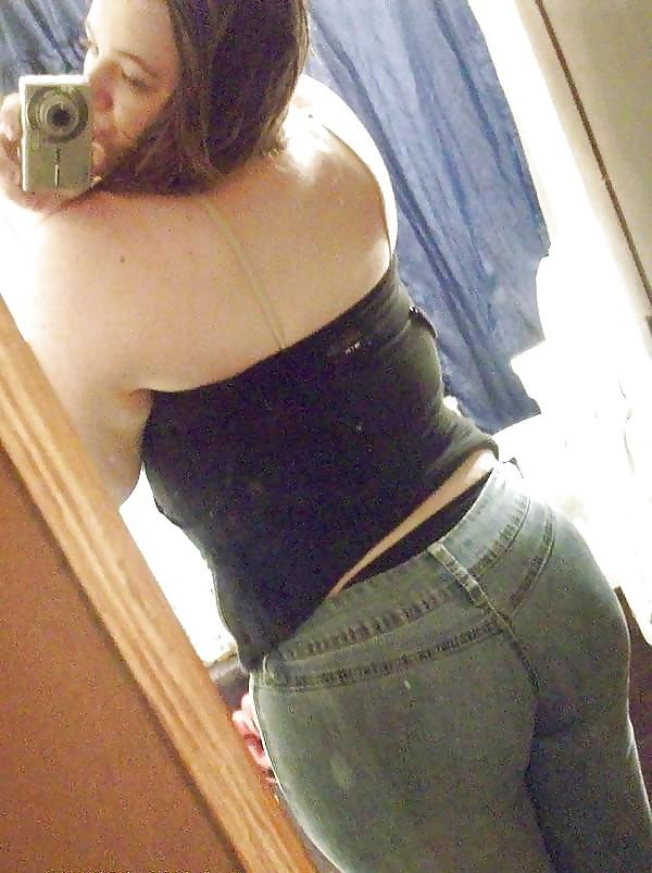 25P Girls in tight pants 20